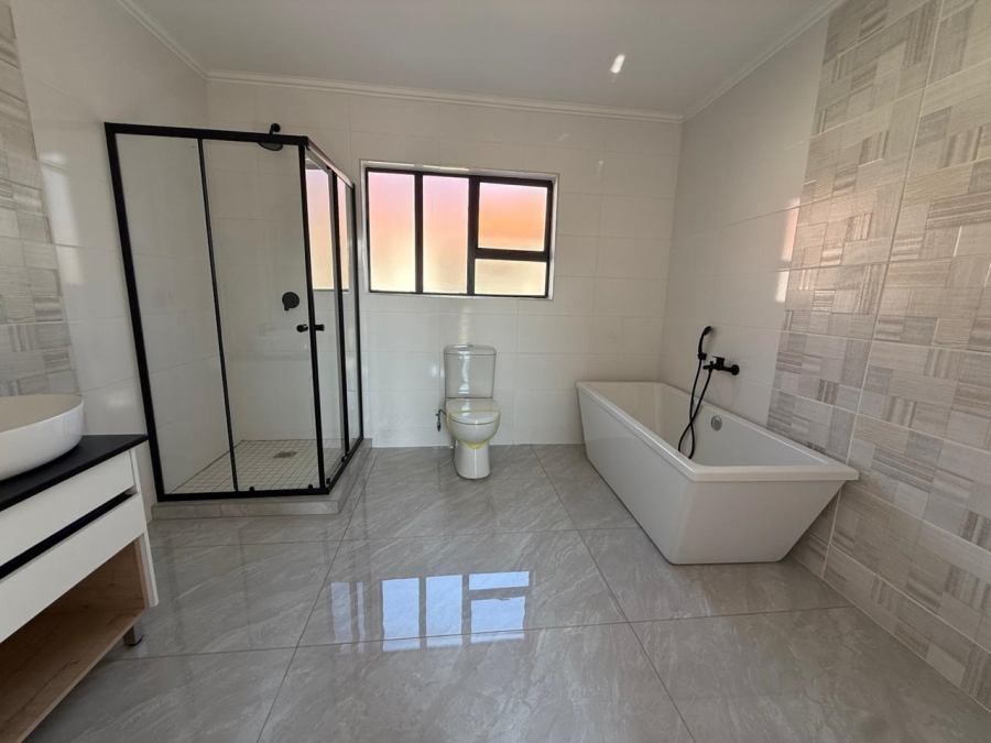 4 Bedroom Property for Sale in Buffelspoort Eco Estate North West